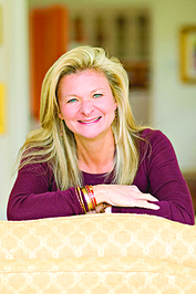 Lisa Scottoline author image